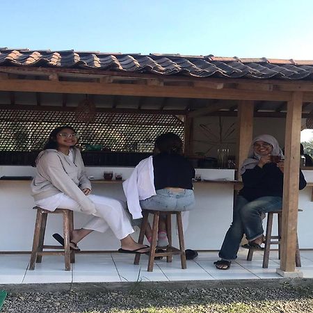 Borobudur Luxury Glamping 마겔랑 외부 사진