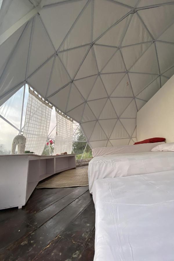 Borobudur Luxury Glamping 마겔랑 외부 사진
